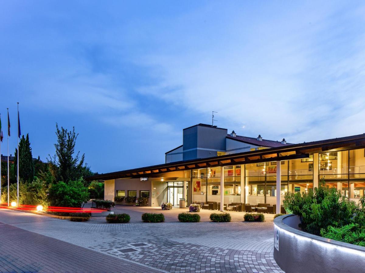 Eden By Interhome Apartment Cavalcaselle
